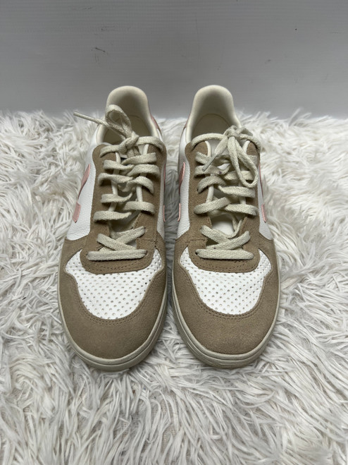 Vist Large View of Product Image Which is Used Veja Casual Shoes 8