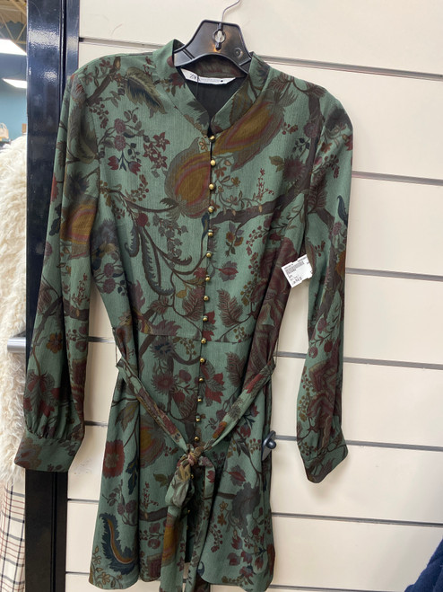 Vist Large View of Product Image Which is Used Zara Short Dress F M-8/10