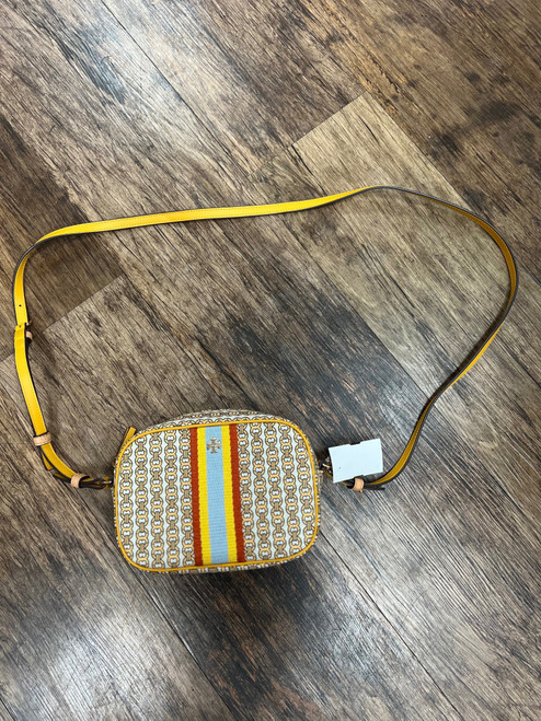 Vist Large View of Product Image Which is Used Tory Burch Small Leather Handbag