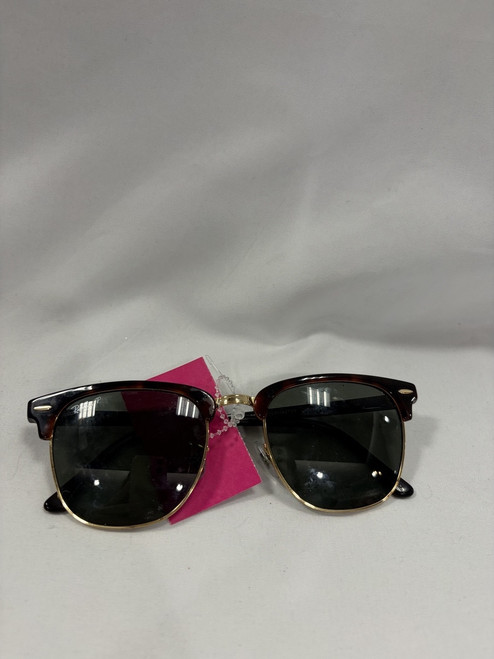 Vist Large View of Product Image Which is Used rayban Sunglasses