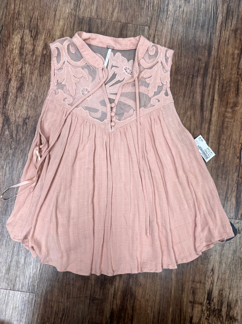 Vist Large View of Product Image Which is Used Free People Sleeveless Top S-4/6