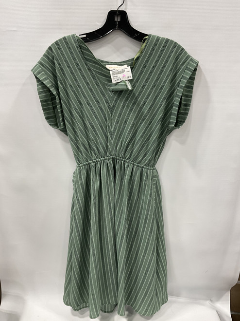 Vist Large View of Product Image Which is Used Monteau Short Dress B M-8/10