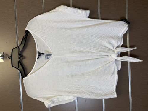 Vist Large View of Product Image Which is Used Nic & Zoe Short Sleeve Top S-4/6