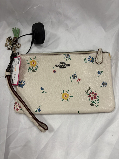 Vist Large View of Product Image Which is Used Coach Leather Wristlet