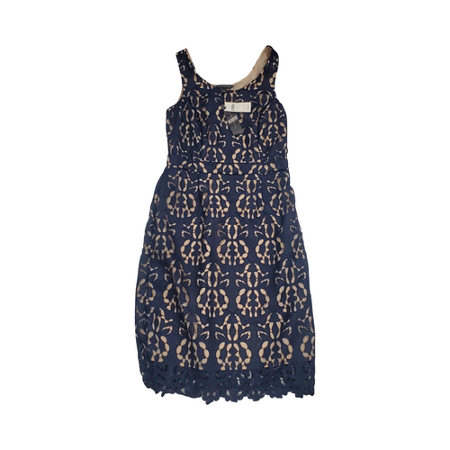 Vist Large View of Product Image Which is Used Banana Republic Short Dress B XS-0/2