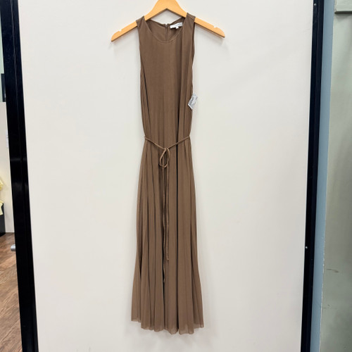 Vist Large View of Product Image Which is Used Vince Long Dress B S-4/6