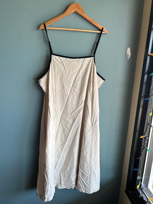 Vist Large View of Product Image Which is Used Ava & Viv Long Dress F 2X-20