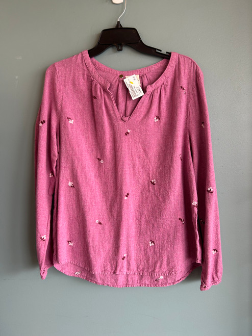 Vist Large View of Product Image Which is Used St. John's Bay Long Sleeve Top M-8/10