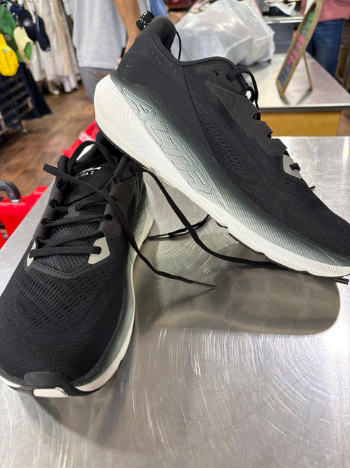 Vist Large View of Product Image Which is Used Altra  Mens Athletic Shoes 10