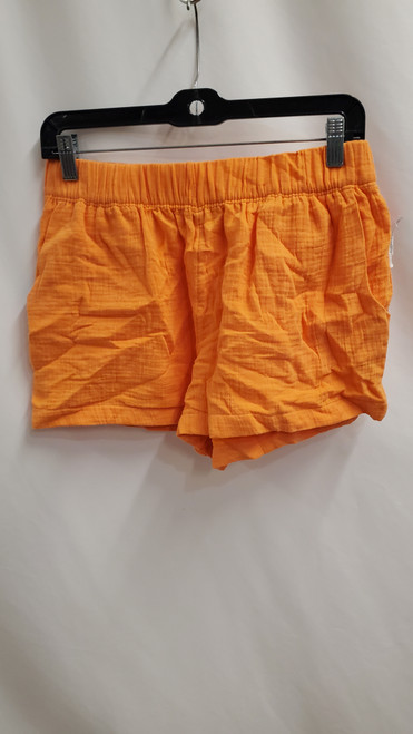 Vist Large View of Product Image Which is Used Southern Tide Shorts 4-27