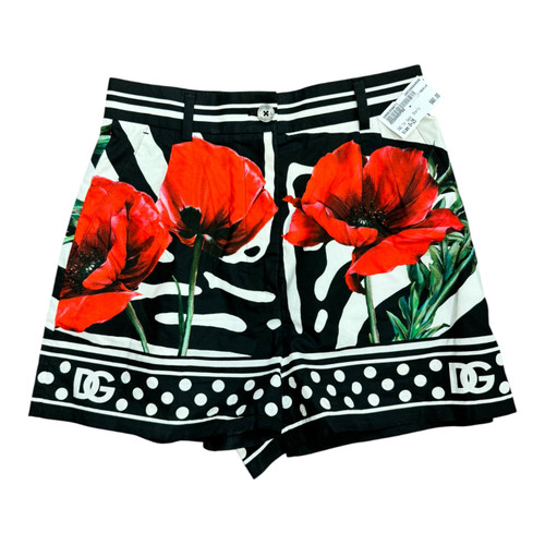 Vist Large View of Product Image Which is Used Dolce & Gabana Shorts 0-25