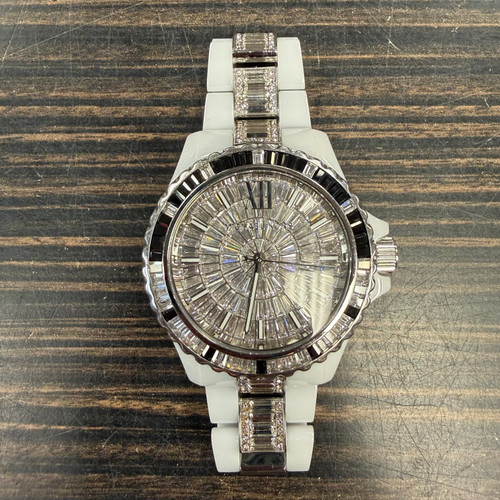 Vist Large View of Product Image Which is Used Michael Michael Kors Watch