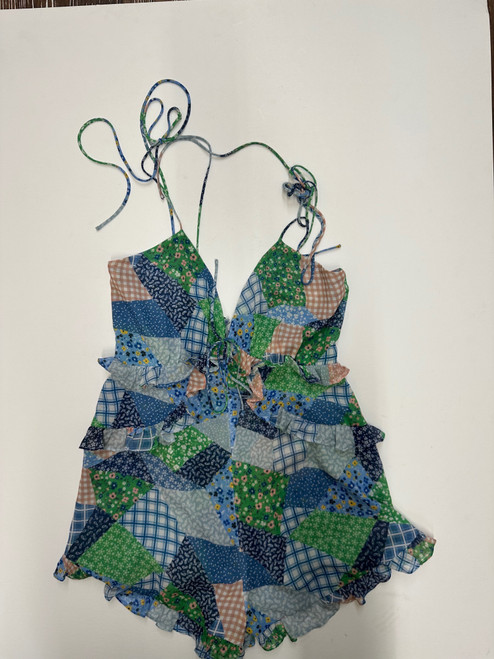 Vist Large View of Product Image Which is Used For Love And Lemons Tank Top XS-0/2