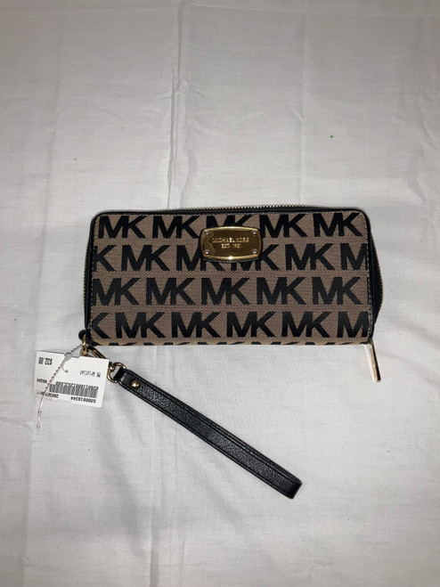 Vist Large View of Product Image Which is Used Unbranded Wallet