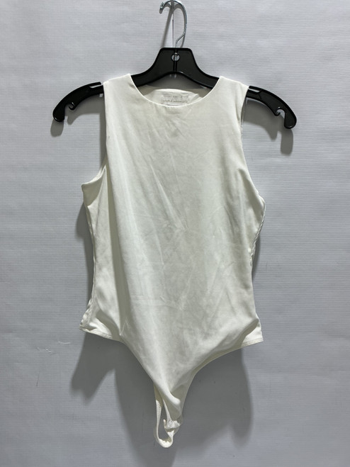 Vist Large View of Product Image Which is Used House Of Harlow 1960 Sleeveless Top XS-0/2