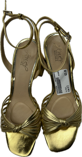 Vist Large View of Product Image Which is Used Unbranded Low Heels 8.5