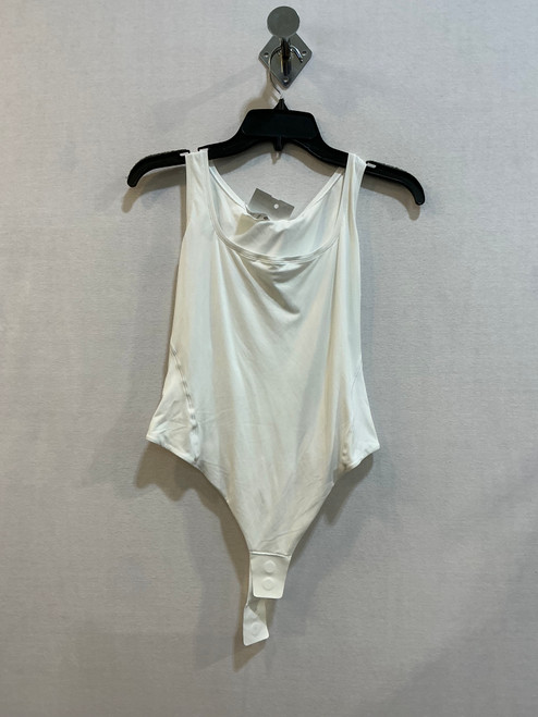 Vist Large View of Product Image Which is Used Lululemon Athletica Tank Top M-8/10