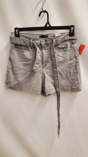 Vist Large View of Product Image Which is Used Banana Republic Shorts 6-28