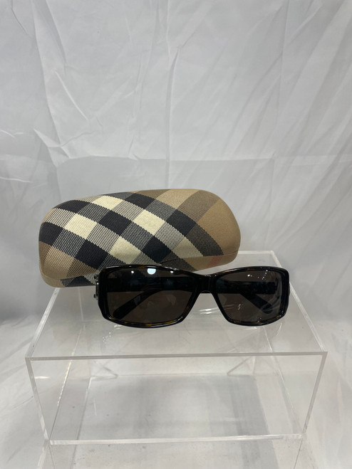 Vist Large View of Product Image Which is Used Burberry Sunglasses
