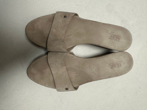 Vist Large View of Product Image Which is Used Ugg Australia Wedge Sandals 5