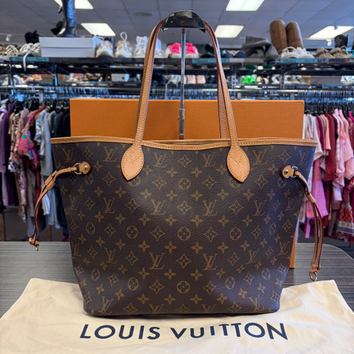 Vist Large View of Product Image Which is Used Louis Vuitton Neverfull MM Large Leather Handbag