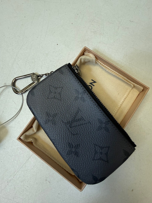 Vist Large View of Product Image Which is Used Louis Vuitton Leather Wristlet