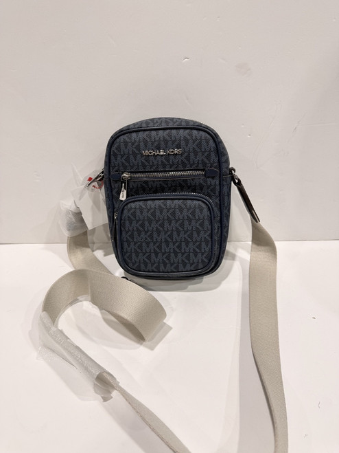 Vist Large View of Product Image Which is Used Michael Michael Kors Large Handbag