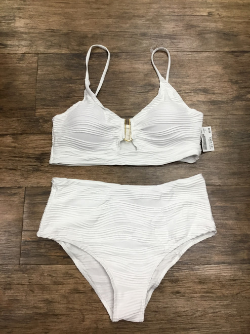 Vist Large View of Product Image Which is Used Unbranded Swimwear L 12-14/31-32