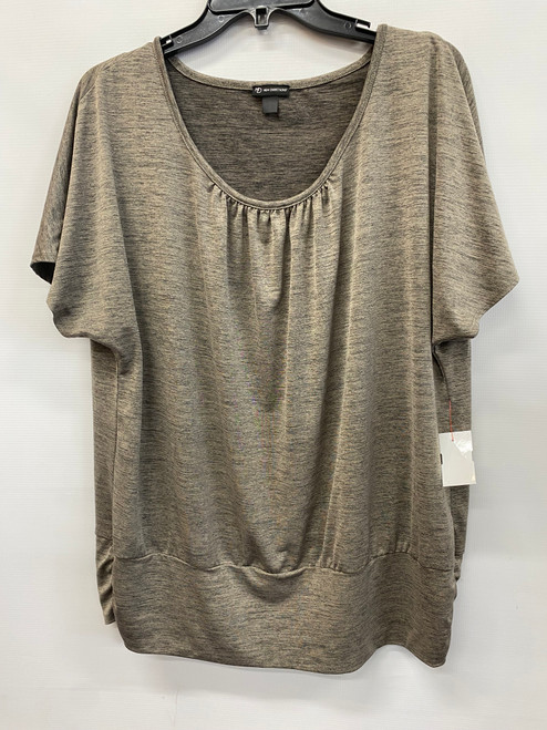 Vist Large View of Product Image Which is Used New Directions Short Sleeve Top XL-16