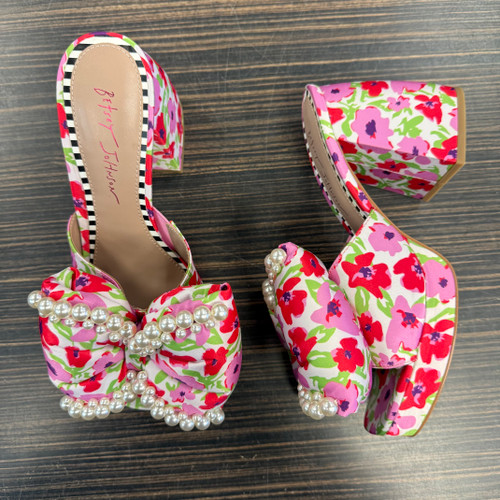 Vist Large View of Product Image Which is Used Betsey Johnson Low Heels 8