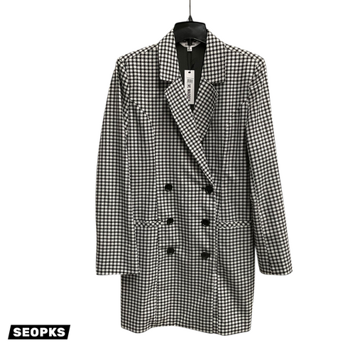 Vist Large View of Product Image Which is Used Steve Madden Long Light Jacket L-12/14