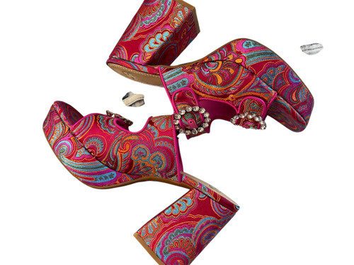 Vist Large View of Product Image Which is Used Gianni Bini Dress Sandals 7