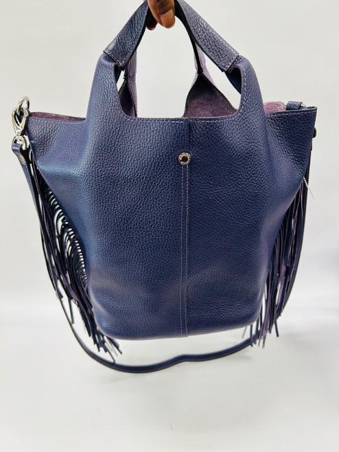 Vist Large View of Product Image Which is Used Unbranded Large Leather Handbag