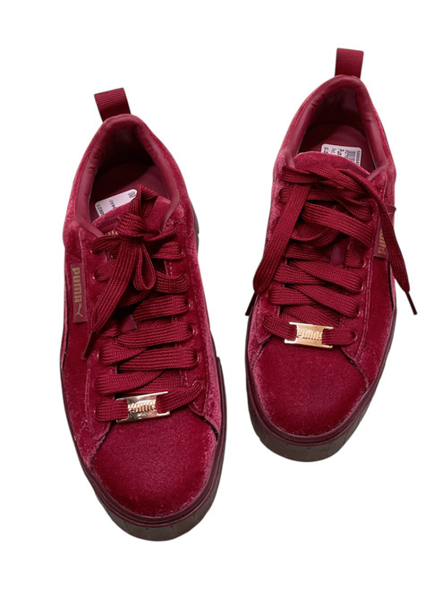 Vist Large View of Product Image Which is Used Puma Performance Shoes 7.5