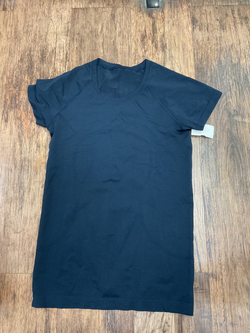 Vist Large View of Product Image Which is Used Lululemon Athletica Active Short Sleeve S-4/6