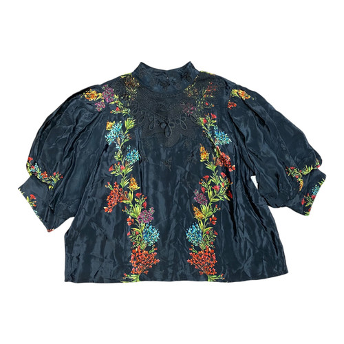 Vist Large View of Product Image Which is Used Farm Rio Short Sleeve Top L-12/14