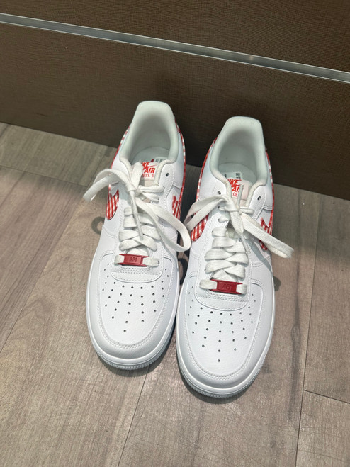 Vist Large View of Product Image Which is Used Nike Casual Shoes 9