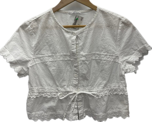 Vist Large View of Product Image Which is Used BB Dakota Short Sleeve Top M-8/10