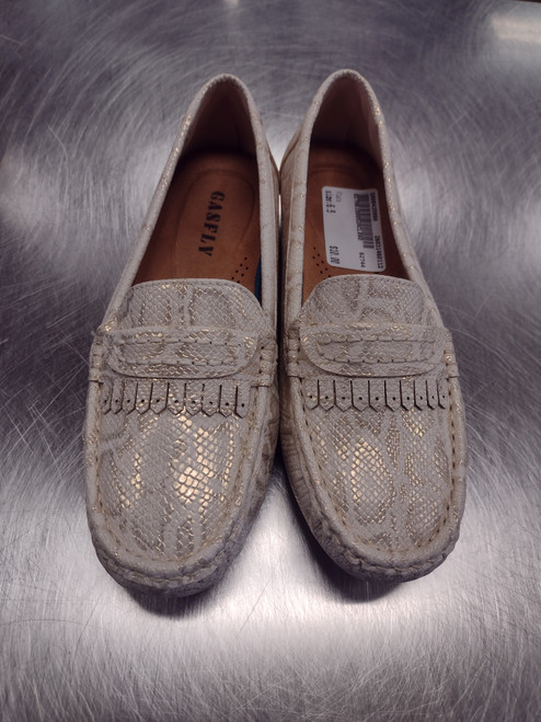 Vist Large View of Product Image Which is Used Unbranded Flats 6.5