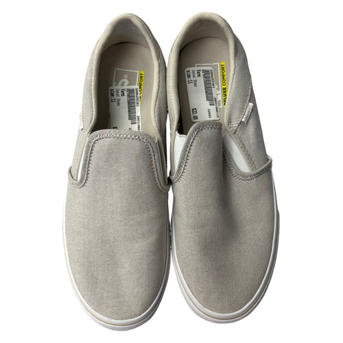 Vist Large View of Product Image Which is Used Vans Casual Shoes 11