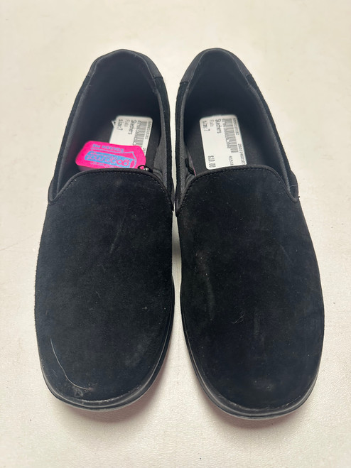 Vist Large View of Product Image Which is Used Skechers Flats 7