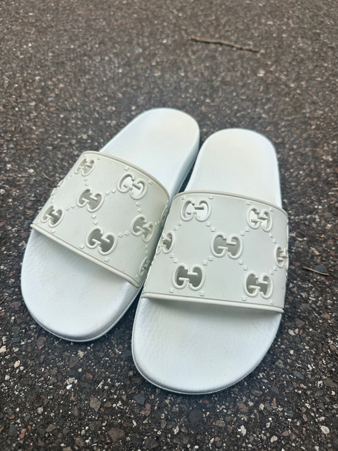 Vist Large View of Product Image Which is Used Gucci Sandals 8.5