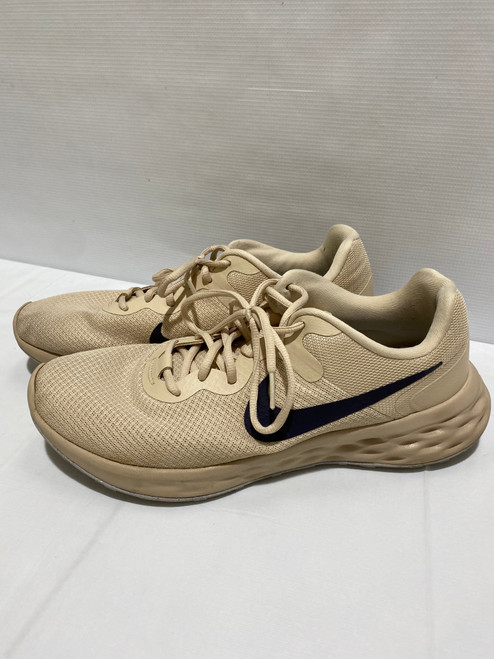Vist Large View of Product Image Which is Used Nike Mens Athletic Shoes 10.5