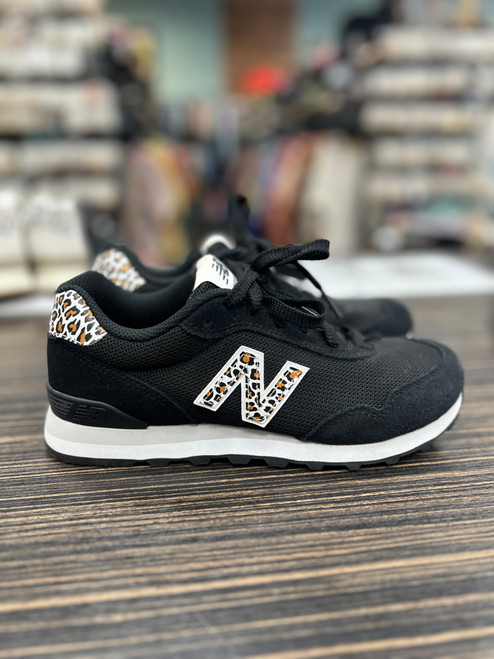 Vist Large View of Product Image Which is Used New Balance Casual Shoes 7