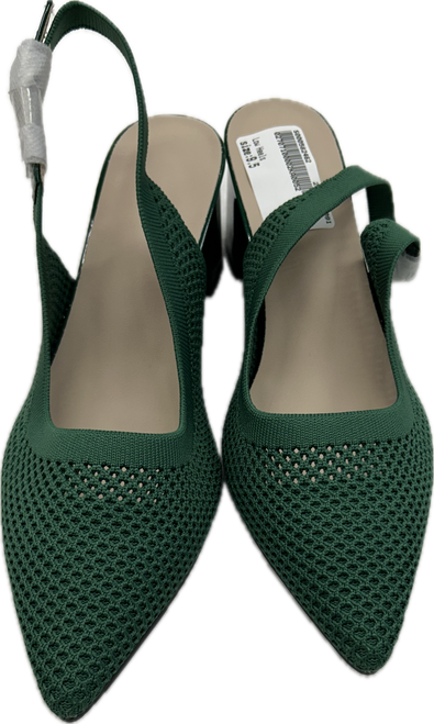 Vist Large View of Product Image Which is Used Unbranded Low Heels 9.5