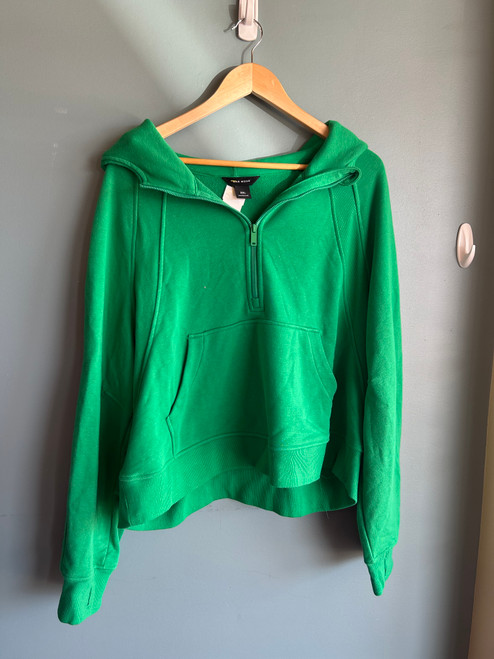 Vist Large View of Product Image Which is Used Unbranded Sweatshirt 2X-20