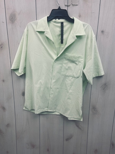 Vist Large View of Product Image Which is Used Lululemon Athletica Mens Active T-Shirt M