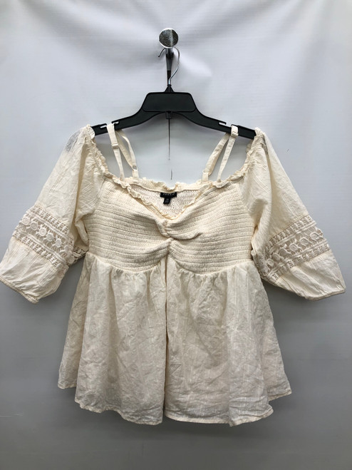 Vist Large View of Product Image Which is Used Torrid Short Sleeve Top M-8/10