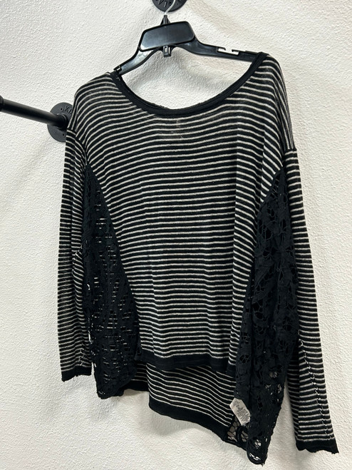 Vist Large View of Product Image Which is Used Free People Long Sleeve Top M-8/10