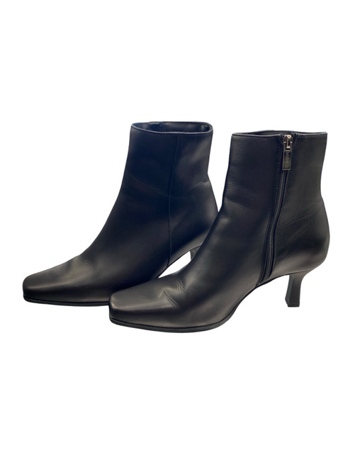Vist Large View of Product Image Which is Used La Canadienne Ankle Boots 8